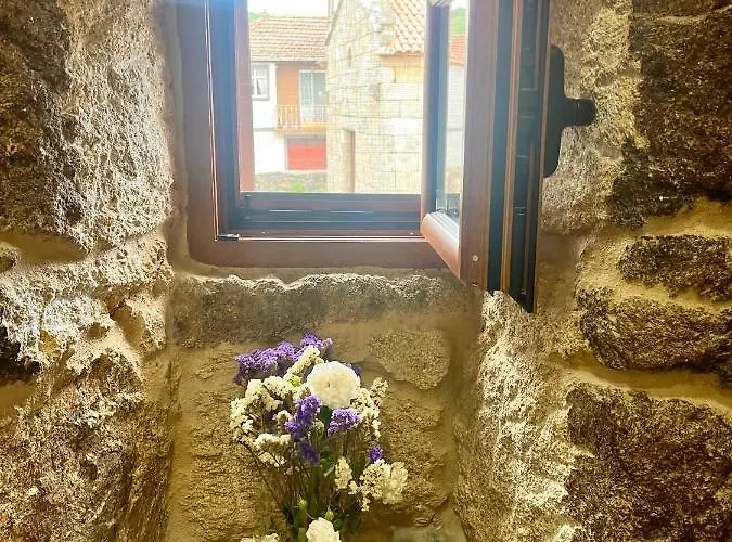 Casinhas Da Capela * Tourem